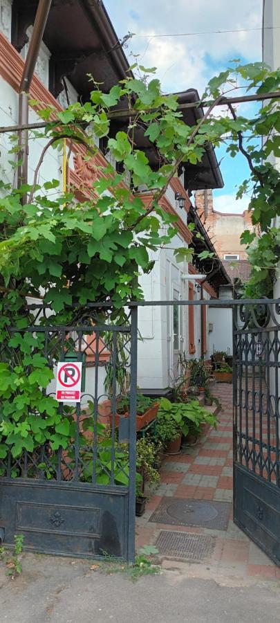 Casa Liveni Apartment Bucharest Luaran gambar